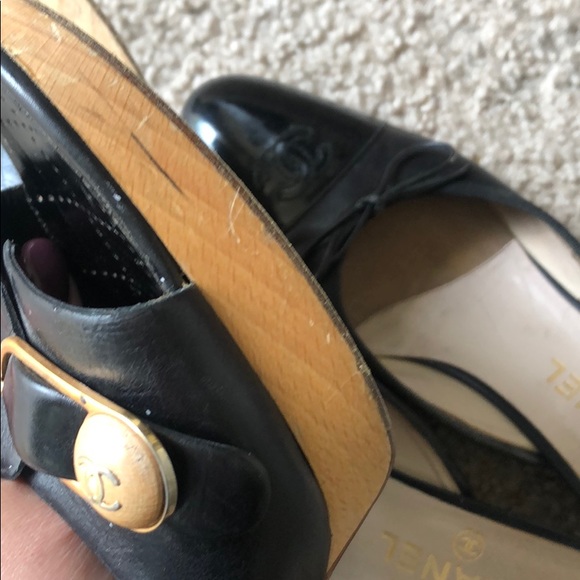 38 1/2 Authentic chanel mule - Picture 3 of 10